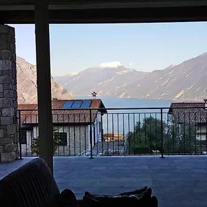 Sogno Sul By Gardadomusmea Tremosine